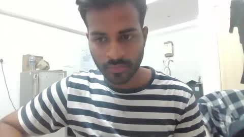 Snapshot of davidvishu975 chatting on May 21, 2:35 pm Dude97 online show from May 21, 2:35 pm
