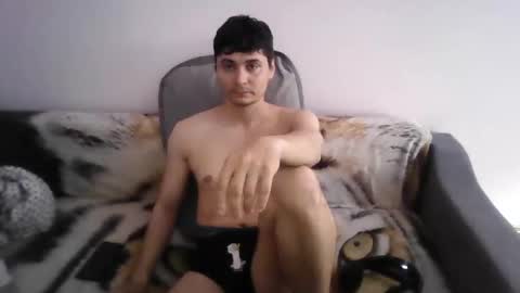 Snapshot of davidxstorm chatting on May 24, 6:18 am David online show from May 24, 6:18 am
