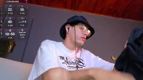 daviid_huge online show from September 11, 8:25 am