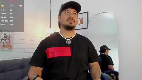 David Evans online show from December 22, 1:02 am