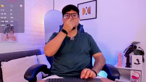 David Evans online show from January 14, 7:47 am