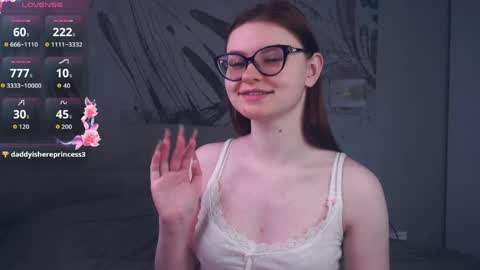 Louise online show from May 29, 11:25 pm