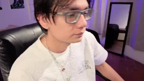 davoxer online show from March 20, 3:44 am