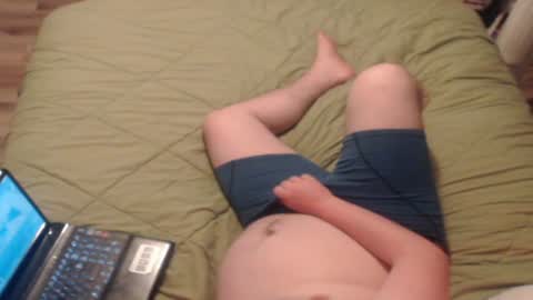 Snapshot of davy_cap chatting on June 13, 5:05 am davy_cap online show from June 13, 5:05 am