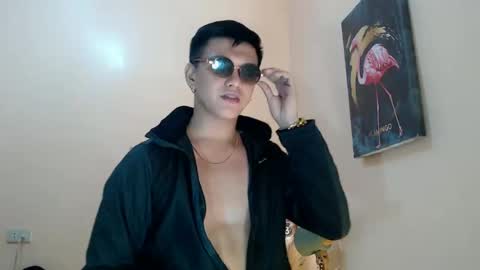 Snapshot of dax_x chatting on January 2, 11:27 pm JC LOVER BOY online show from January 2, 11:27 pm