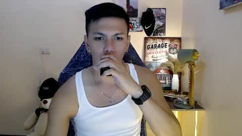 Snapshot of dax_x chatting on January 11, 9:36 pm JC LOVER BOY online show from January 11, 9:36 pm