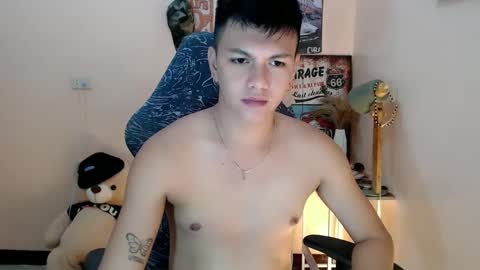 Snapshot of dax_x chatting on January 27, 11:00 pm JC LOVER BOY online show from January 27, 11:00 pm
