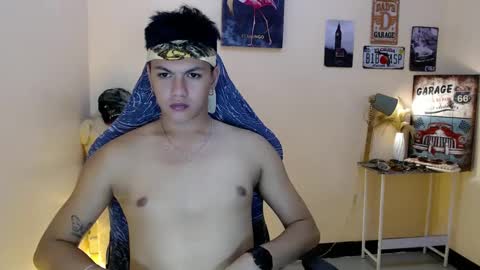 Snapshot of dax_x chatting on February 3, 8:46 pm JC LOVER BOY online show from February 3, 8:46 pm