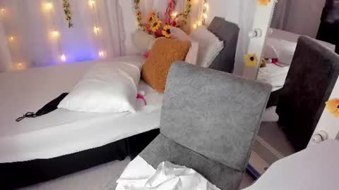 Snapshot of day_wonderfull chatting on July 11, 12:13 am Aylin online show from July 11, 12:13 am
