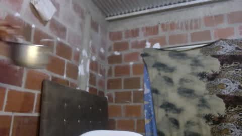 Snapshot of dayanara22 chatting on February 28, 8:53 am dayanara22 online show from February 28, 8:53 am