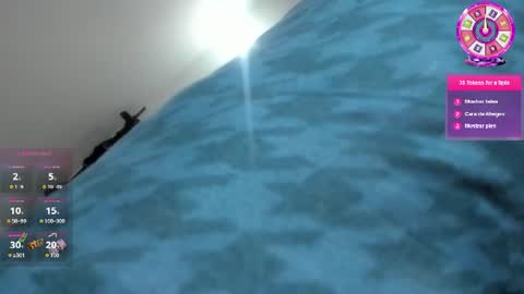 Snapshot of dayhanshelby chatting on June 15, 1:41 am nice too meet you i m alison online show from June 15, 1:41 am