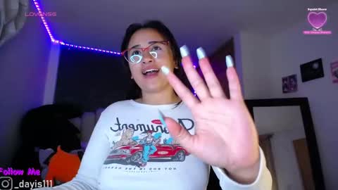 Snapshot of dayis_sweet chatting on February 20, 6:26 am Dayis online show from February 20, 6:26 am