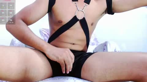 dayro_dduran online show from November 3, 6:09 pm