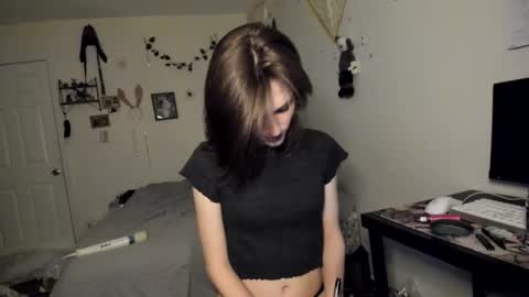 Snapshot of days_y chatting on September 11, 10:37 am days_y online show from September 11, 10:37 am