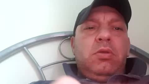 Snapshot of dazzaboxer chatting on September 22, 4:09 pm dazzaboxer online show from September 22, 4:09 pm