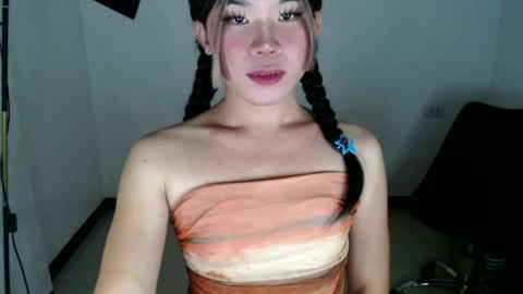 Snapshot of dazzzlingcarol chatting on June 26, 9:57 am dazzzlingcarol online show from June 26, 9:57 am