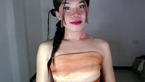 Snapshot of dazzzlingcarol chatting on July 27, 10:11 am dazzzlingcarol online show from July 27, 10:11 am
