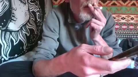 Snapshot of db303 chatting on November 1, 10:06 am derek online show from November 1, 10:06 am