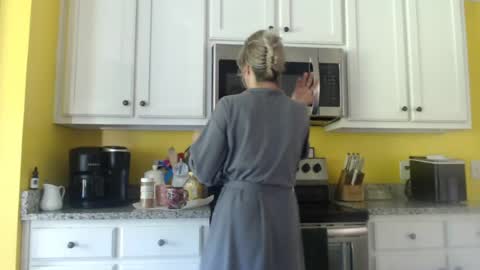 blondemamabalddaddy online show from June 28, 1:06 pm