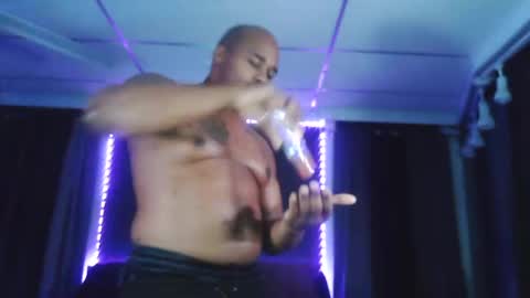 Snapshot of dcrush76 chatting on December 13, 12:42 am DCrush online show from December 13, 12:42 am