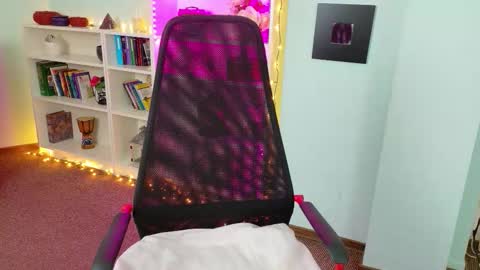 Snapshot of dd__shari chatting on January 13, 6:18 am Shari online show from January 13, 6:18 am