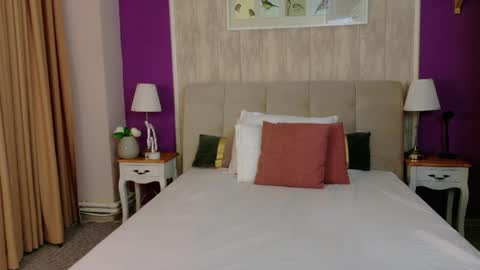 Shari online show from March 30, 9:54 am