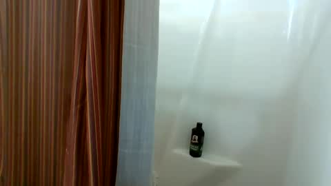 Snapshot of ddady22 chatting on January 12, 1:16 pm ddady22 online show from January 12, 1:16 pm