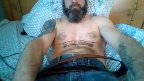 Snapshot of ddady22 chatting on March 8, 10:24 pm ddady22 online show from March 8, 10:24 pm