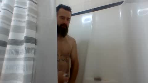 Snapshot of ddady22 chatting on November 2, 1:13 pm ddady22 online show from November 2, 1:13 pm