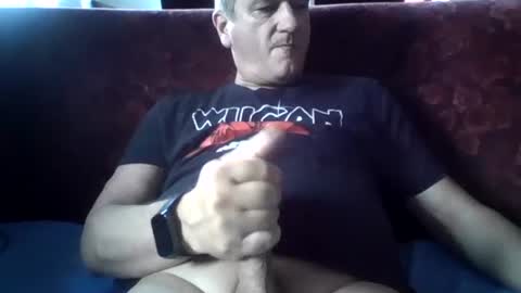 Snapshot of dddermattt chatting on July 14, 2:45 pm Play with me while I watch you german handsome squirtlover love small girls small tits big clit cut c2c shaved online show from July 14, 2:45 pm