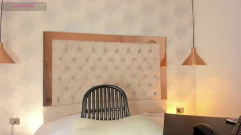 dea_athenea online show from October 29, 9:27 pm