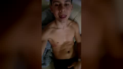 Snapshot of deam_broowm chatting on May 9, 1:00 am Andres online show from May 9, 1:00 am