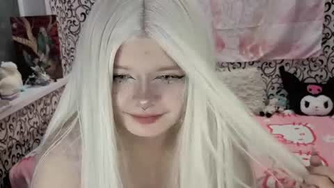 Snapshot of deannemillener chatting on July 9, 6:23 pm Camille online show from July 9, 6:23 pm