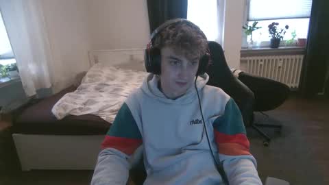 Dean online show from November 21, 3:33 pm