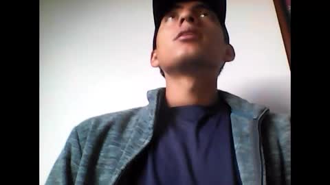 Snapshot of deathgun22 chatting on January 5, 7:39 pm deathgun22 online show from January 5, 7:39 pm