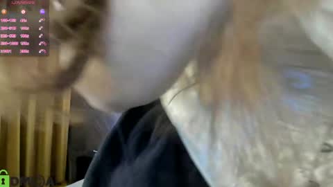 deb_moore online show from March 1, 1:07 am