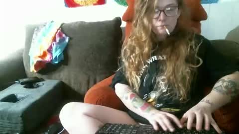 DEBBIE online show from March 1, 9:17 pm