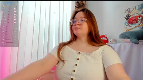 Snapshot of debbiewood chatting on March 1, 11:39 am DeboraDebbieDee online show from March 1, 11:39 am