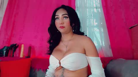 deboragill online show from April 4, 10:07 pm