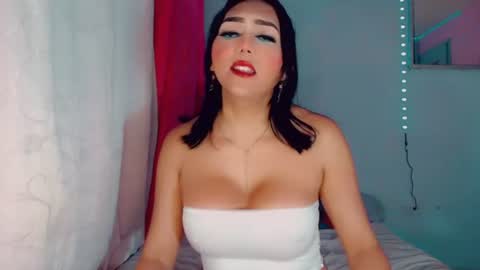 Snapshot of deboragill chatting on July 19, 12:58 am deboragill online show from July 19, 12:58 am