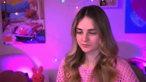 Snapshot of deboralarson chatting on February 18, 2:05 am Debora online show from February 18, 2:05 am