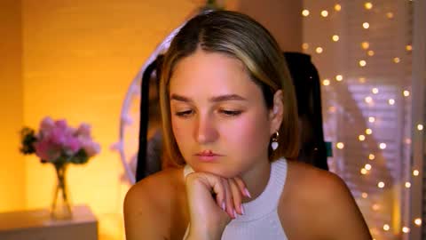 Debora online show from November 10, 3:49 am