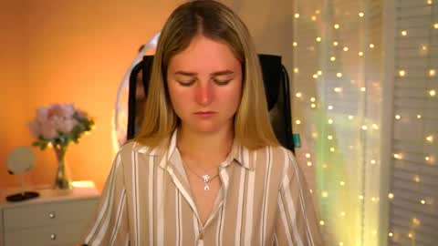 Debora online show from May 31, 5:48 am
