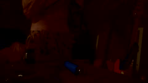 Snapshot of decarabas22 chatting on May 23, 8:29 am decarabas22 online show from May 23, 8:29 am