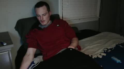 Snapshot of dee4dayz19 chatting on December 7, 2:20 am Dee4dayz online show from December 7, 2:20 am