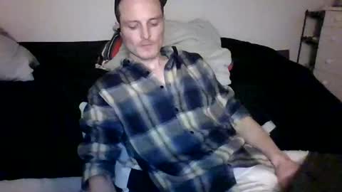 Snapshot of dee4dayz19 chatting on February 20, 3:47 am Dee4dayz online show from February 20, 3:47 am