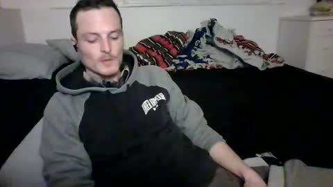 Snapshot of dee4dayz19 chatting on February 26, 9:19 am Dee4dayz online show from February 26, 9:19 am