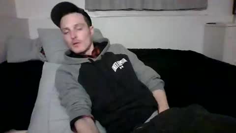 Snapshot of dee4dayz19 chatting on February 28, 3:29 am Dee4dayz online show from February 28, 3:29 am