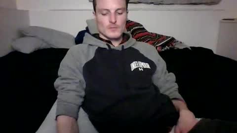 Snapshot of dee4dayz19 chatting on March 3, 1:45 am Dee4dayz online show from March 3, 1:45 am