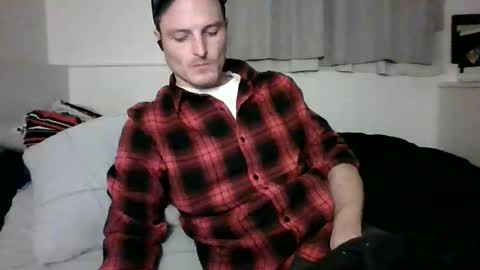Dee4dayz online show from April 25, 4:04 am